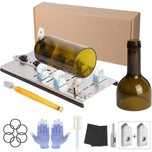 glasflaschenschneider in anwendung, runde glasflasche, gleichmäßiges schneiden, diy werkzeug, flasche auf rollenführung, präziser schnitt